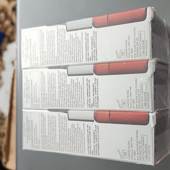 3 Pack! Vichy Liftactiv Vitamin C Brightening Skin Corrector 10ml, 15% Vit C - Picture 9 of 16